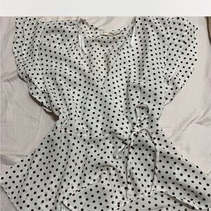 Monteau White babydoll Ruffled Blouse